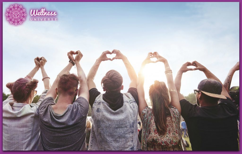 10 Tips to Encourage Sharing Kindness by Nancy Stevens #TheWellnessUniverse #WUVIP #SharingKindness
