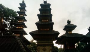 From Separation to Unity to Oneness